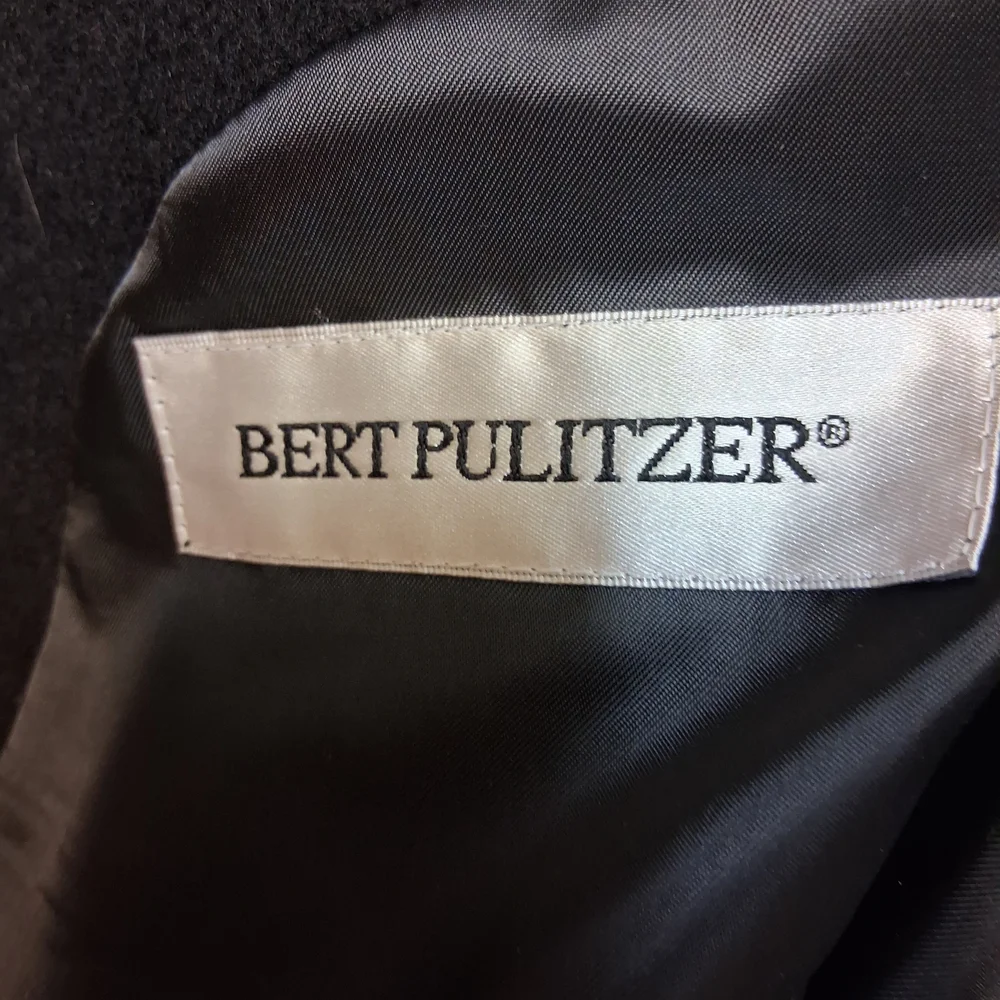 Bert Pulitzer Elegant Men's Black Trench Coat Wool Size R.40